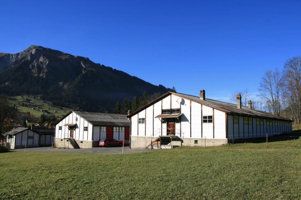 Lenk Lodge