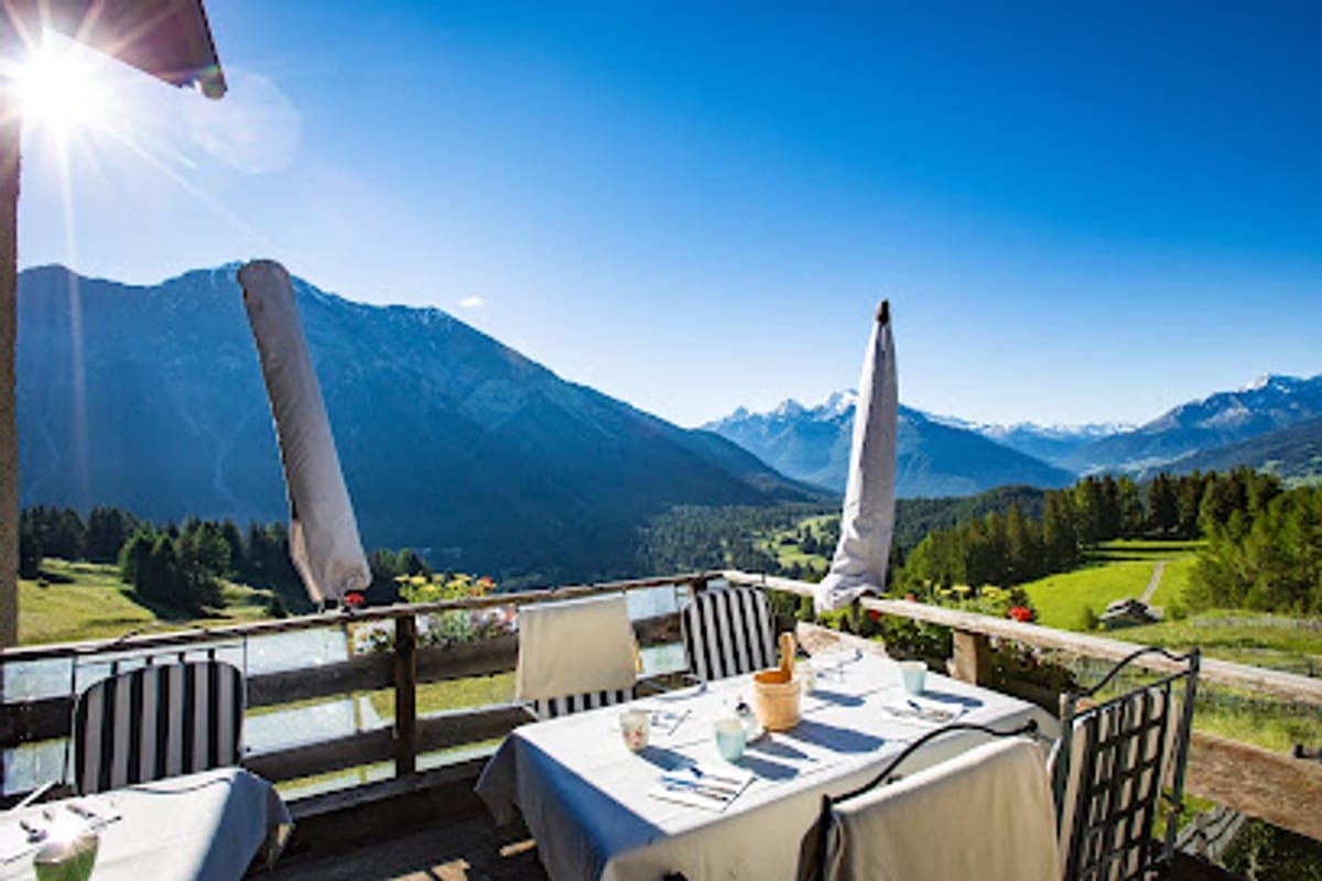 GUARDA VAL Maiensäss-Hotel