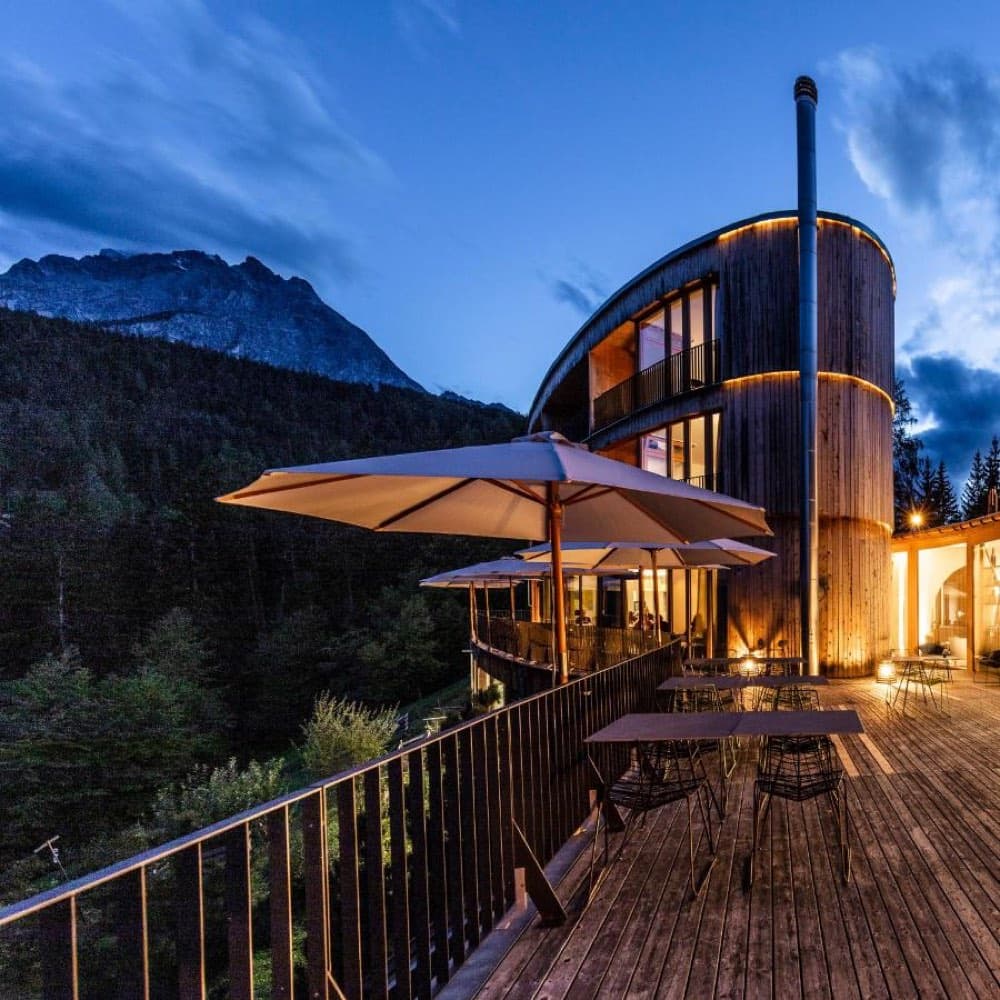 Hotel Arnica Scuol, Adults Only