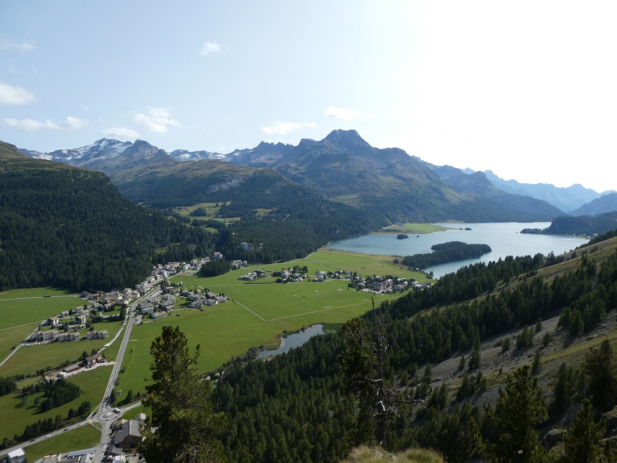 Sils Maria and Sils Baselgia on the shore of Lake Sils, canton Graubünden, at 1802 m.